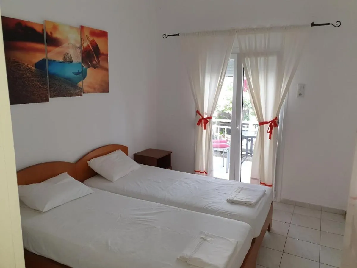 Ta Apartment